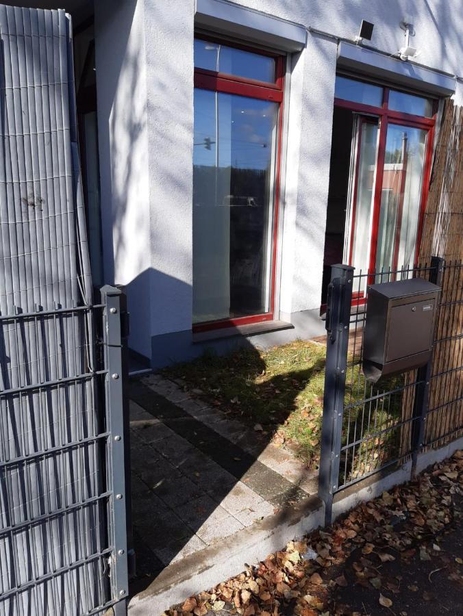 Luxurioese Wohnung Mit Eigenem Garten Augsburg Kültér fotó